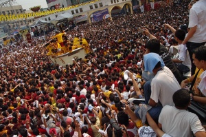 Devotees of the Black Nazarene on its Feast Day in Quiapo church, taken by stoicclown in 2008